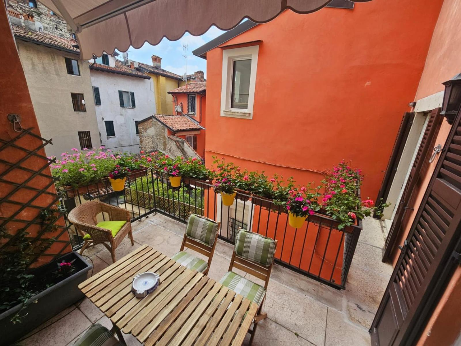 Il Cortiletto- Le Piazze Apartment Brescia Exterior photo